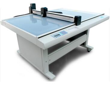 DCG30系列電子模切切割機(jī)